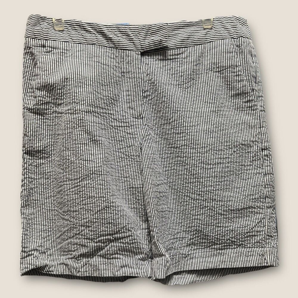 British Khaki Womens Sz 10 Blue White Striped Seersucker Bermuda Shorts